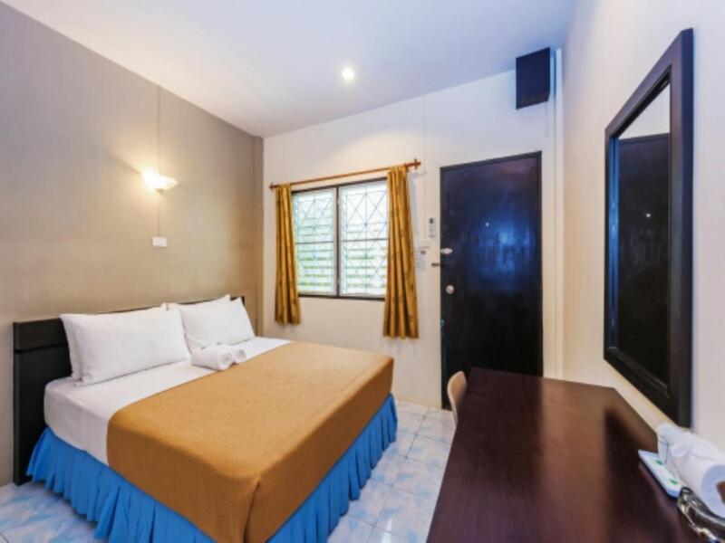 Двухместный (Улучшенный двухместный номер с 1 кроватью), Baantonsai Garden Resort