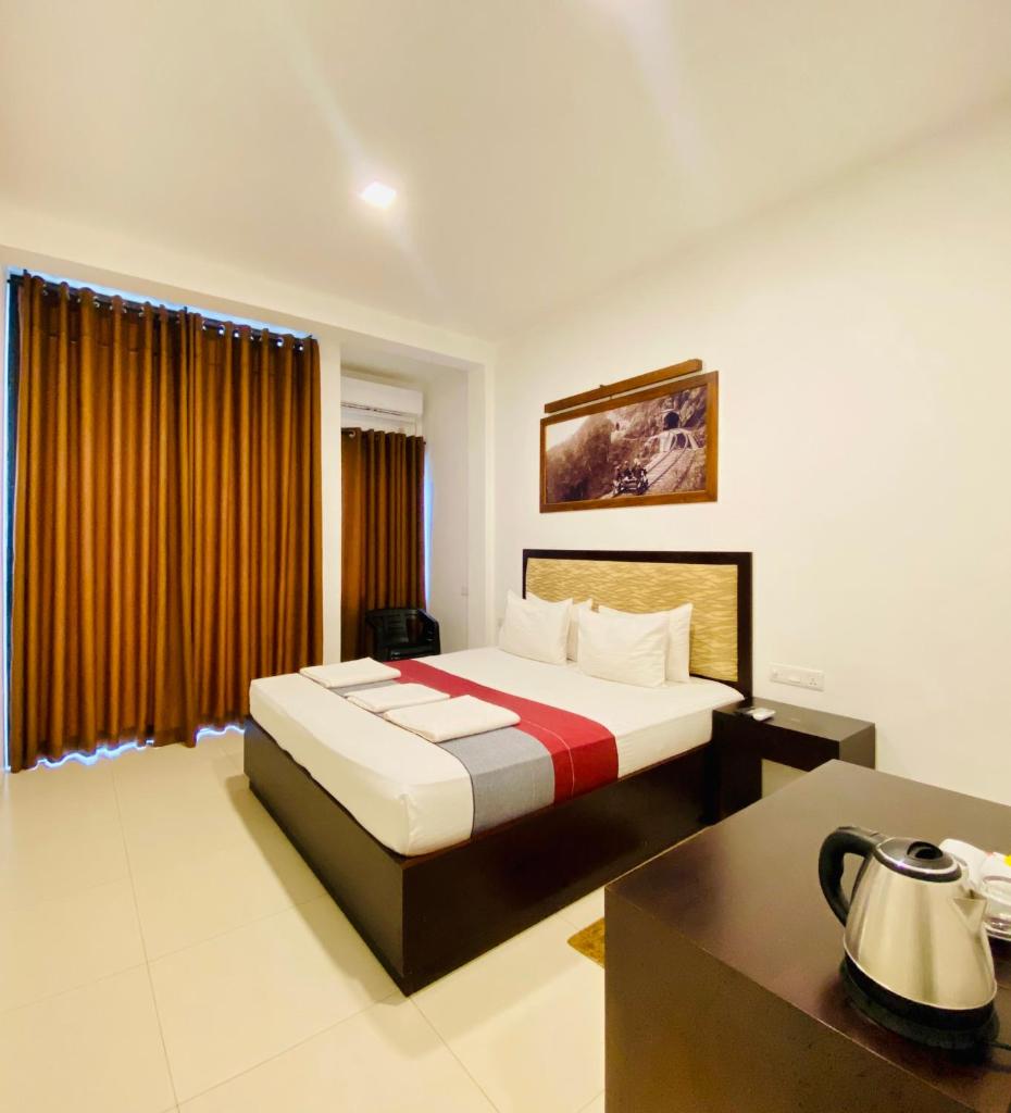 Hotel Kandyan View ''Free pickup from Kandy city'' - Tap to explore photos