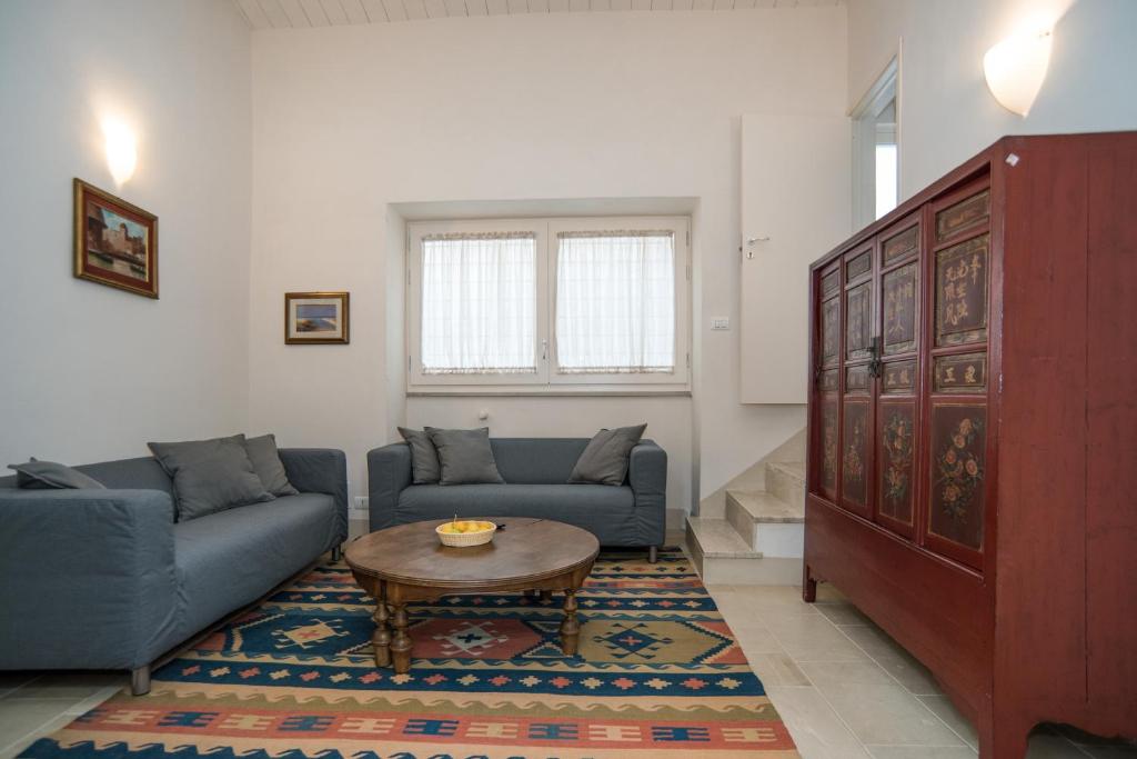Palazzo Degli Olivi photo 2