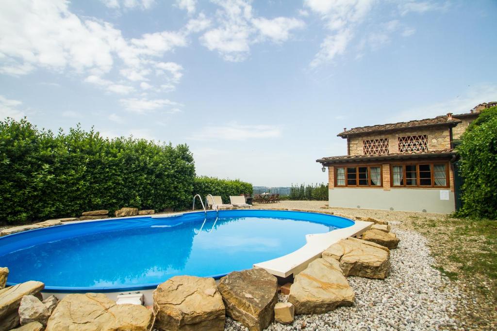Relais Villa Olmo - Place of Charme - Tap to explore photos