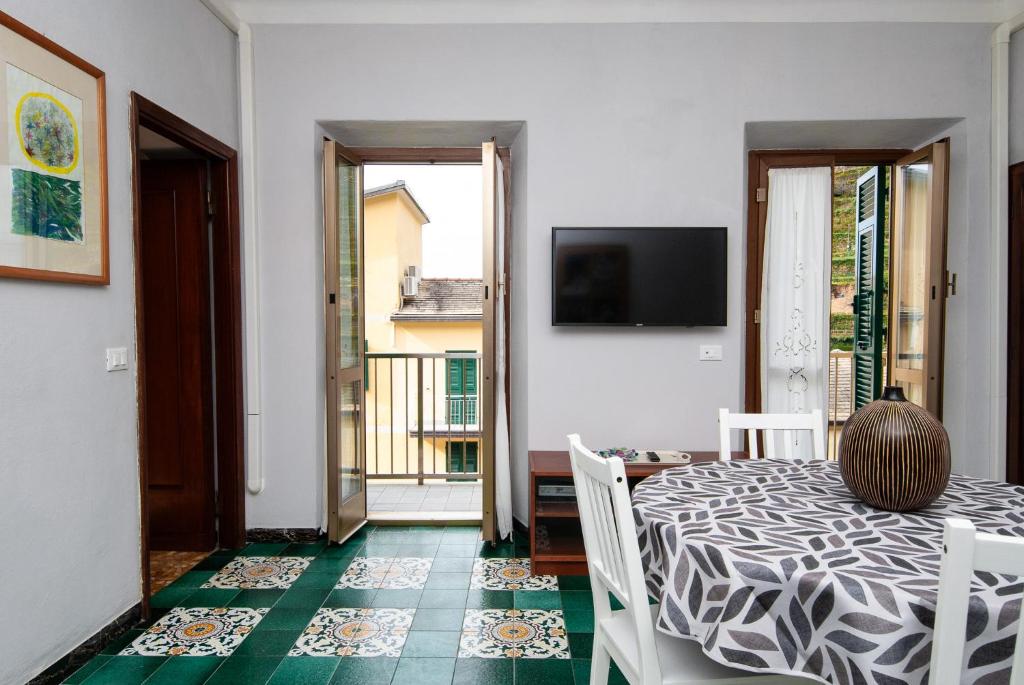 Casa Di Mezzo by Arbaspàa Room Type - Three-Bedroom Apartment