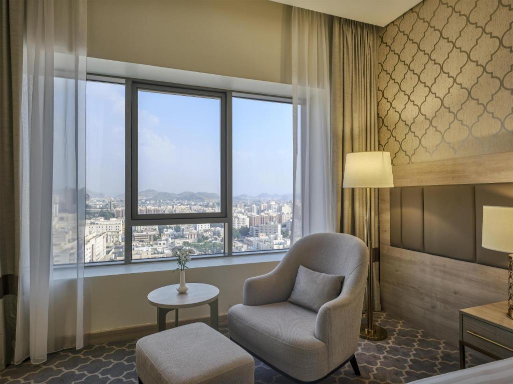 DoubleTree by Hilton Makkah Aziziyah Room Type - One-Bedroom King Suite