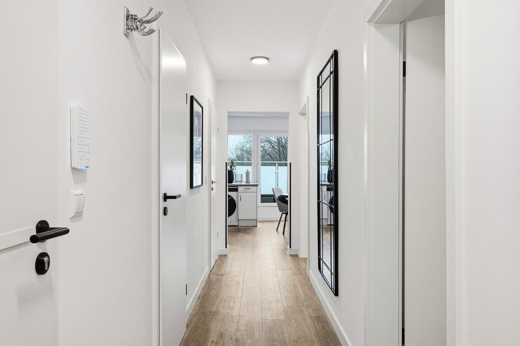 NC Suites Hamburg - Serviced Apartments - Tap to explore photos