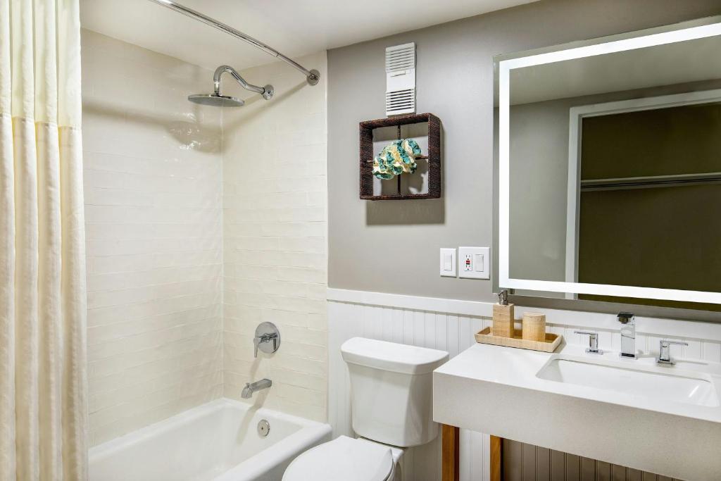 Ashore Oceanfront Hotel, Ocean City, a Tribute Portfolio Hotel - Tap to explore photos