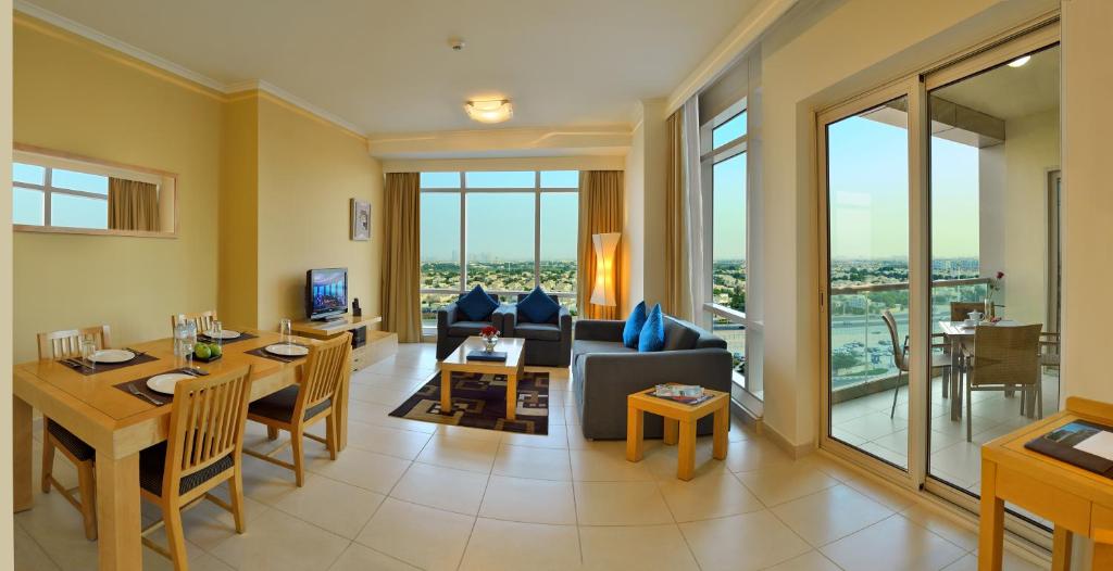 Двухместный (Люкс «Премьер» с 1 спальней), Апарт-отель Oaks Liwa Heights Hotel Apartments