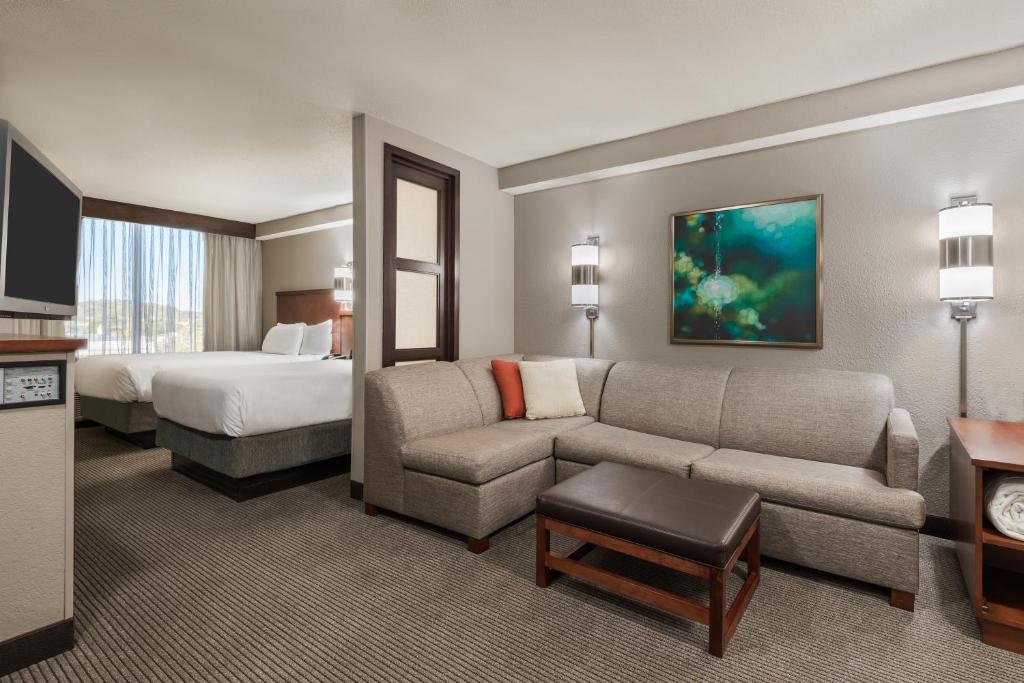 Hyatt Place Boston/Medford photo 3