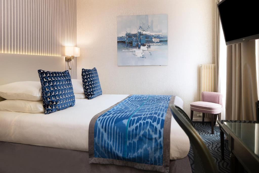 Двухместный (Классический двухместный номер с 1 кроватью), Hôtel Victor Hugo Paris Kléber