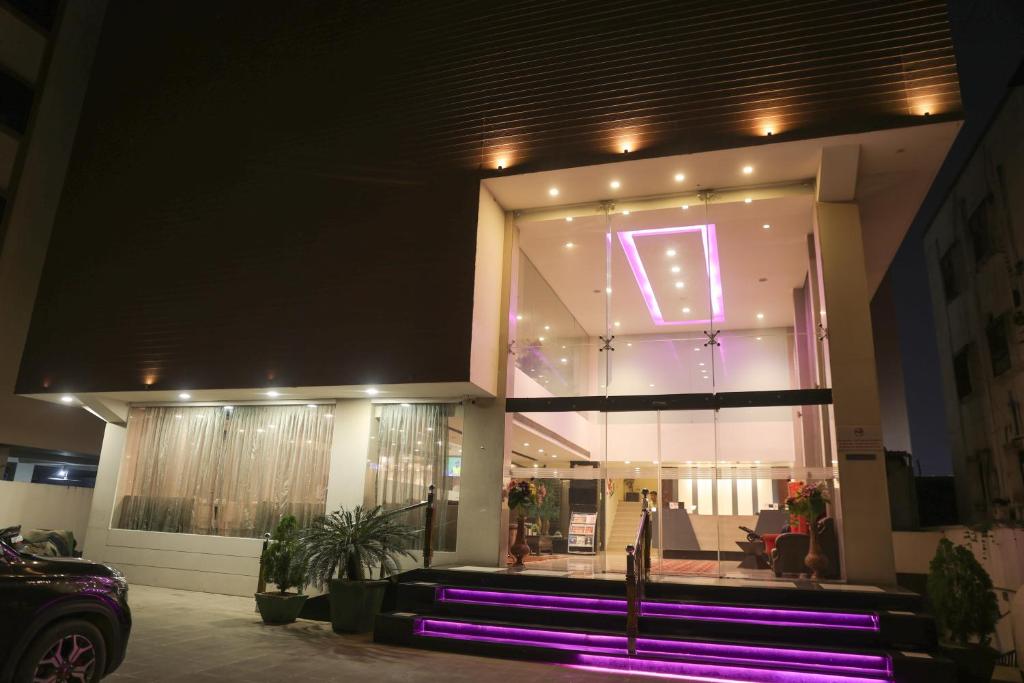 Veronica Hotel photo 2