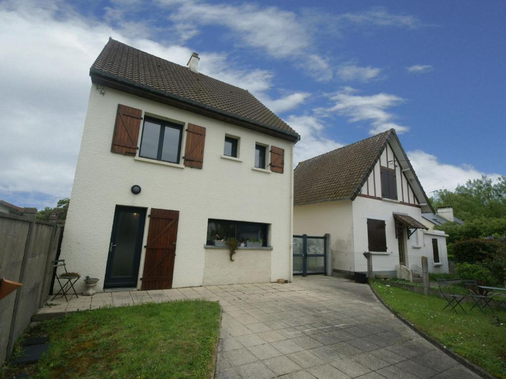 Holiday home near the beach photo 2