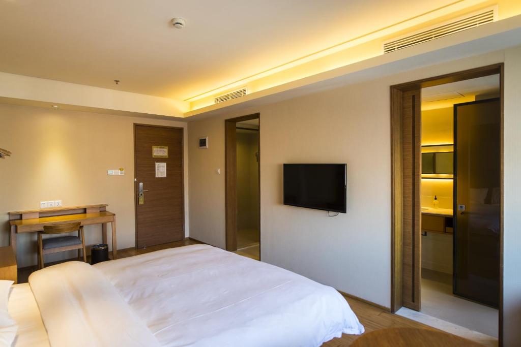 Двухместный (Двухместный номер А с 1 кроватью), JI Hotel (Yantai Binhai Square)