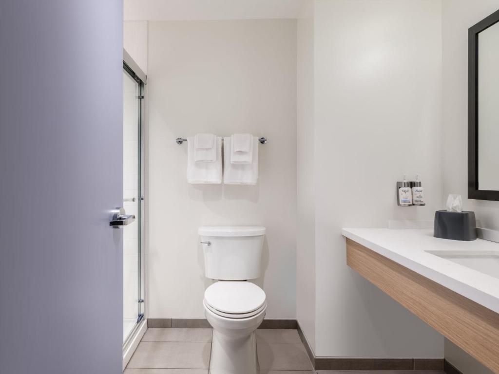 Garner Hotel Gonzales by IHG - Tap to explore photos