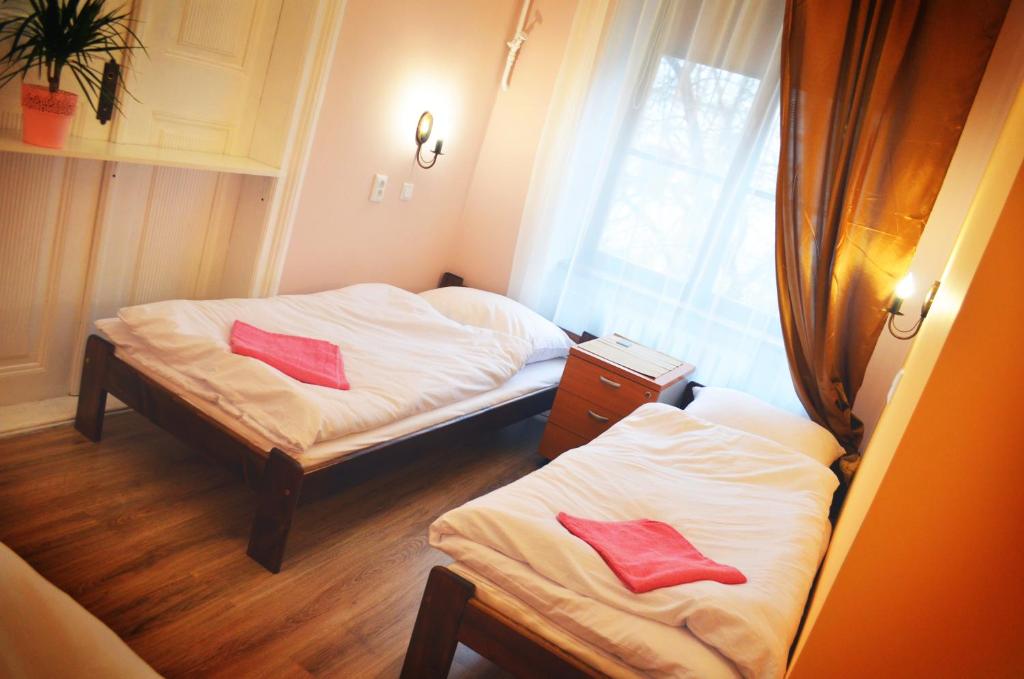 Трехместный (Стандартный трехместный номер), Hostel u Kmity