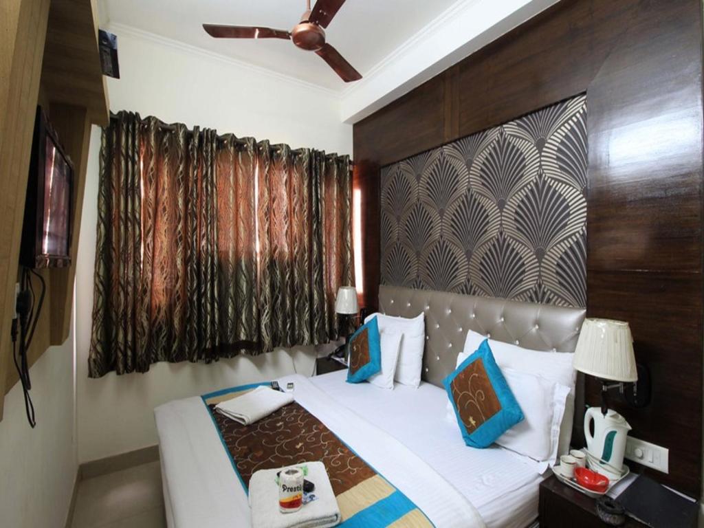 Двухместный (Двухместный номер Супер Делюкс с 1 кроватью), Hotel Arjun