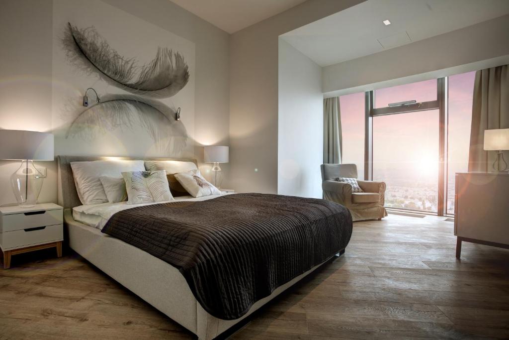 Апартаменты (Апартаменты в пентхаусе), Apartamenty Sky Tower