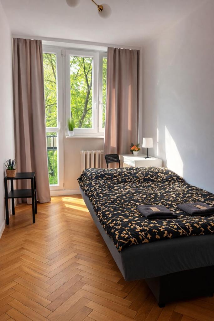 Warsaw Center ClassicRooms