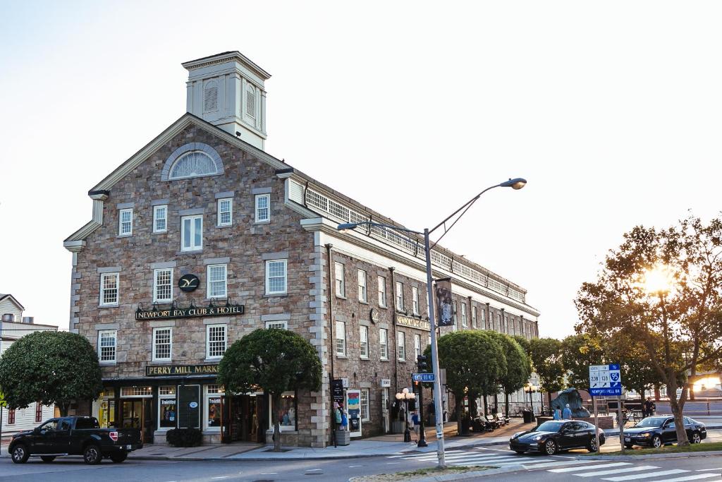 Newport Bay Club and Hotel image