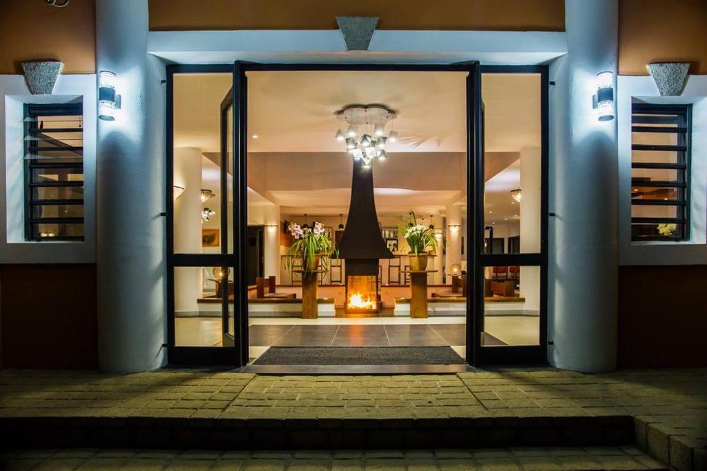 Plumeria Hotel