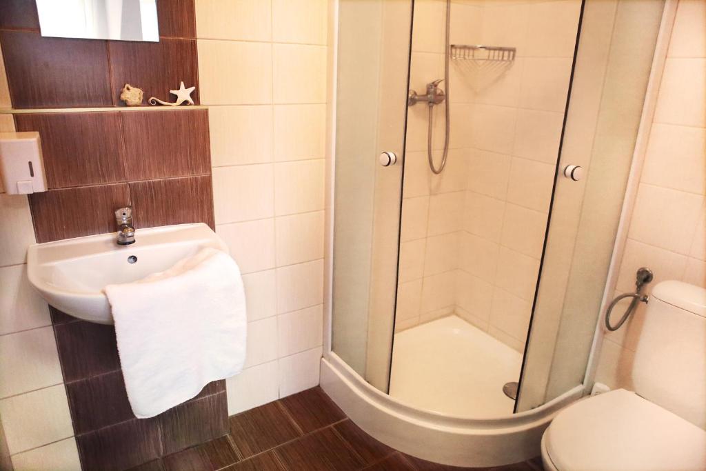 Двухместный (Двухместный номер с 2 отдельными кроватями), Royal Hostel
