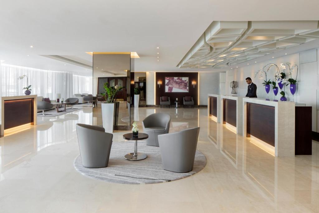 {
  "en-gb": "Jumeira Rotana – Dubai"
} photo 1