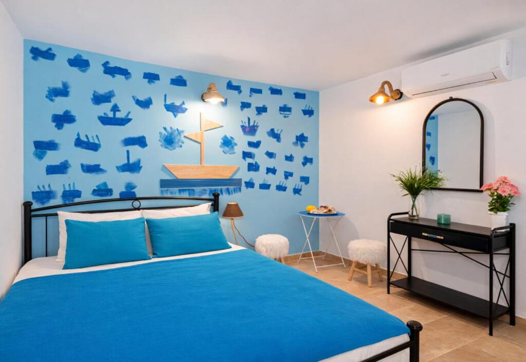 4 Seasons Island Suites Athens Airport