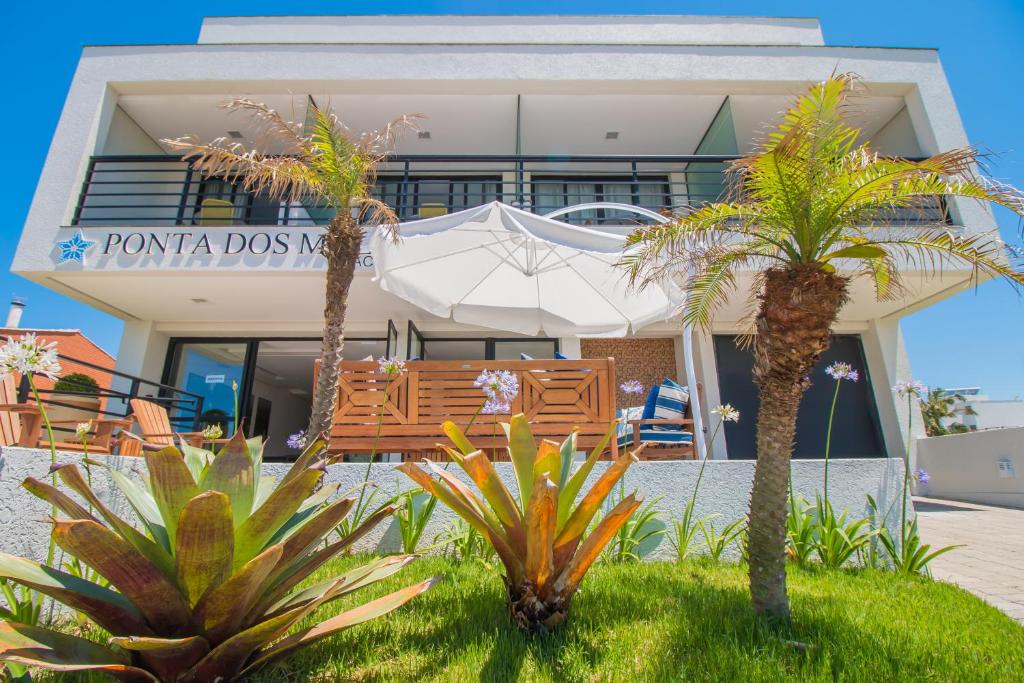 Ponta dos Molhes Beach Flat photo 1