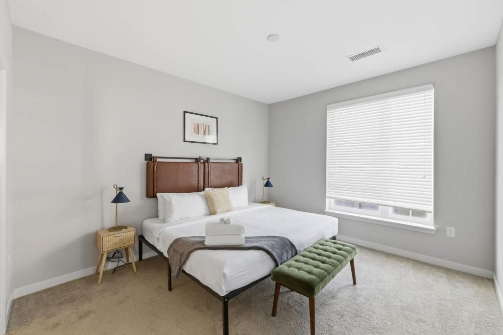 CozySuites at Artistry Indianapolis - Tap to explore photos