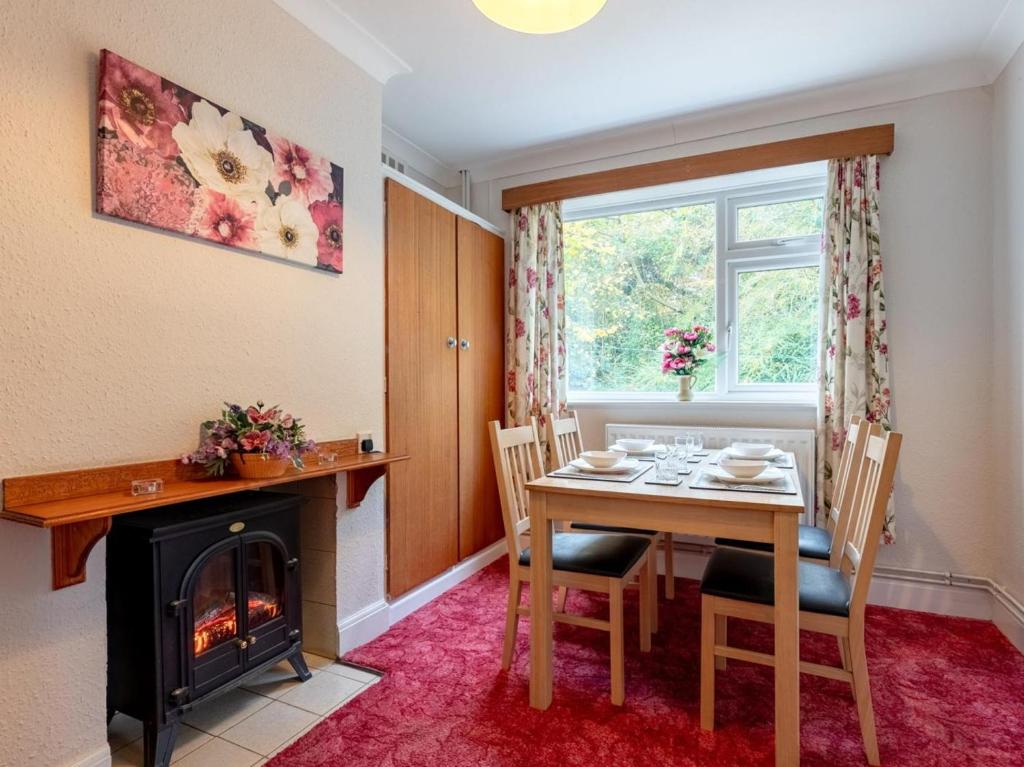 2 Bed in Dereham oc-shrn8 - Tap to explore photos