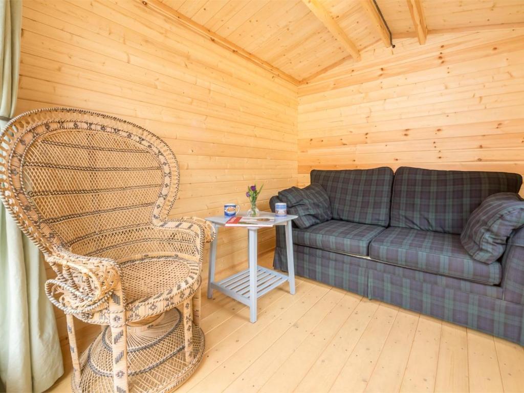 3 Bed in Thornham oc-kt111 - Tap to explore photos