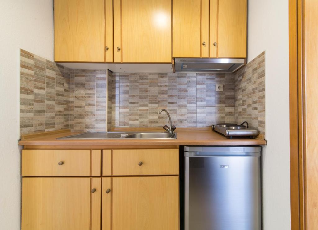 Linaraki Studios & Apartments photo 4