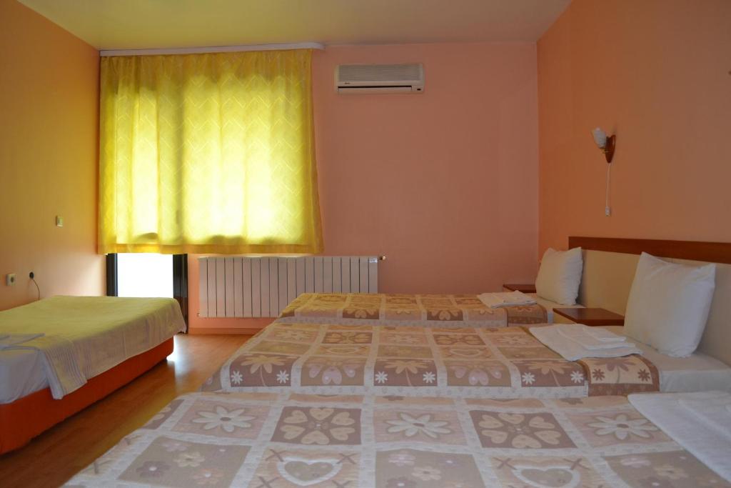 Hotel Perla photo 1