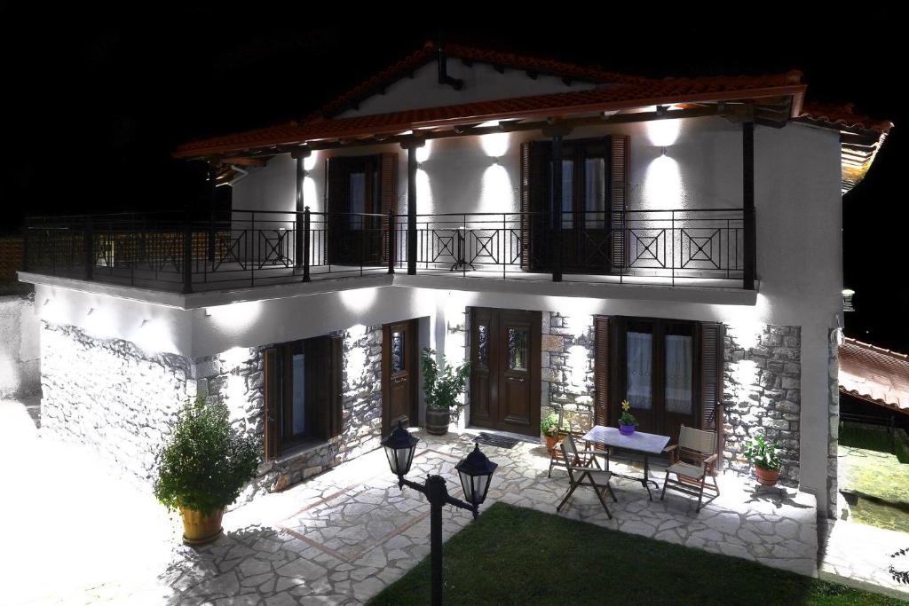Artemis Traditional Guesthouse photo 1