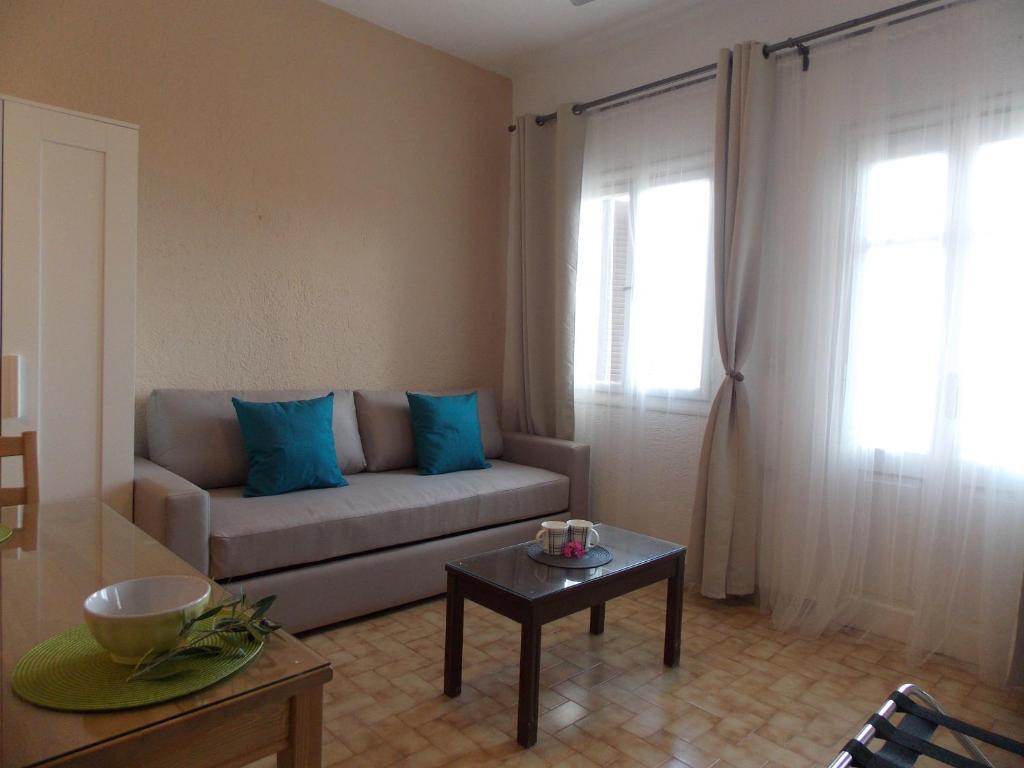 Апартаменты (Апартаменты с 1 спальней и видом на море), Mirabella Apartments