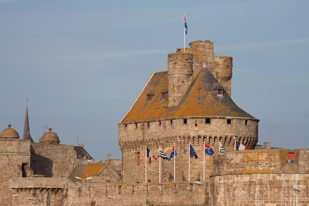 Hôtel La Porte Saint Pierre-Logis Hôtel Intra Muros (Hotel La Porte Saint Pierre-Logis Hotel Intra Muros) - F&B