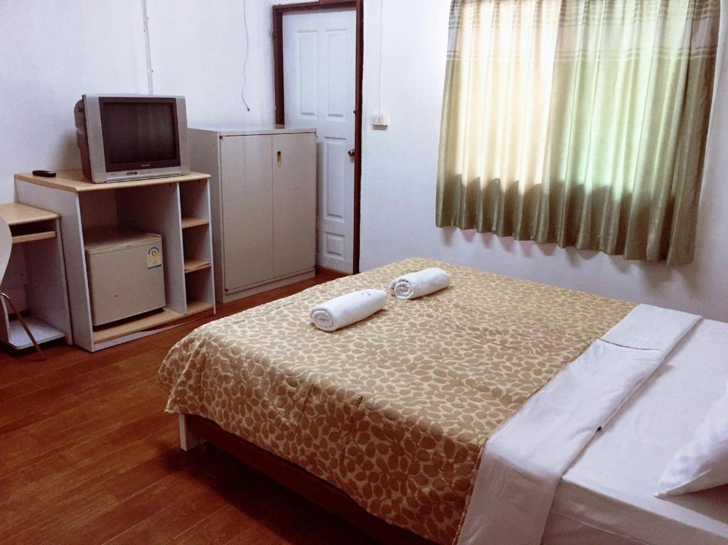 Апартаменты (Улучшенные апартаменты), Khun Noy Apartment