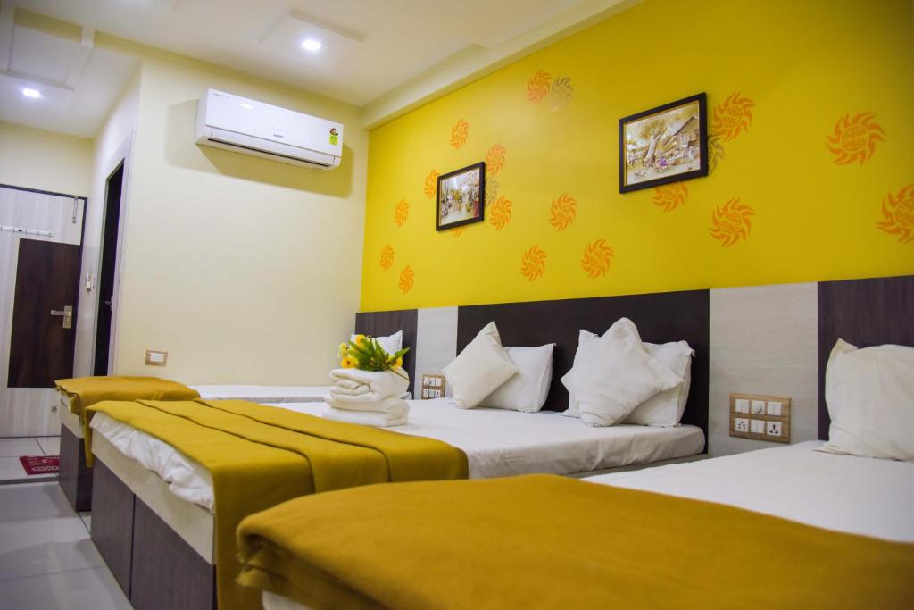 Семейный (Семейный номер Делюкс), Hotel Tulsi Residency