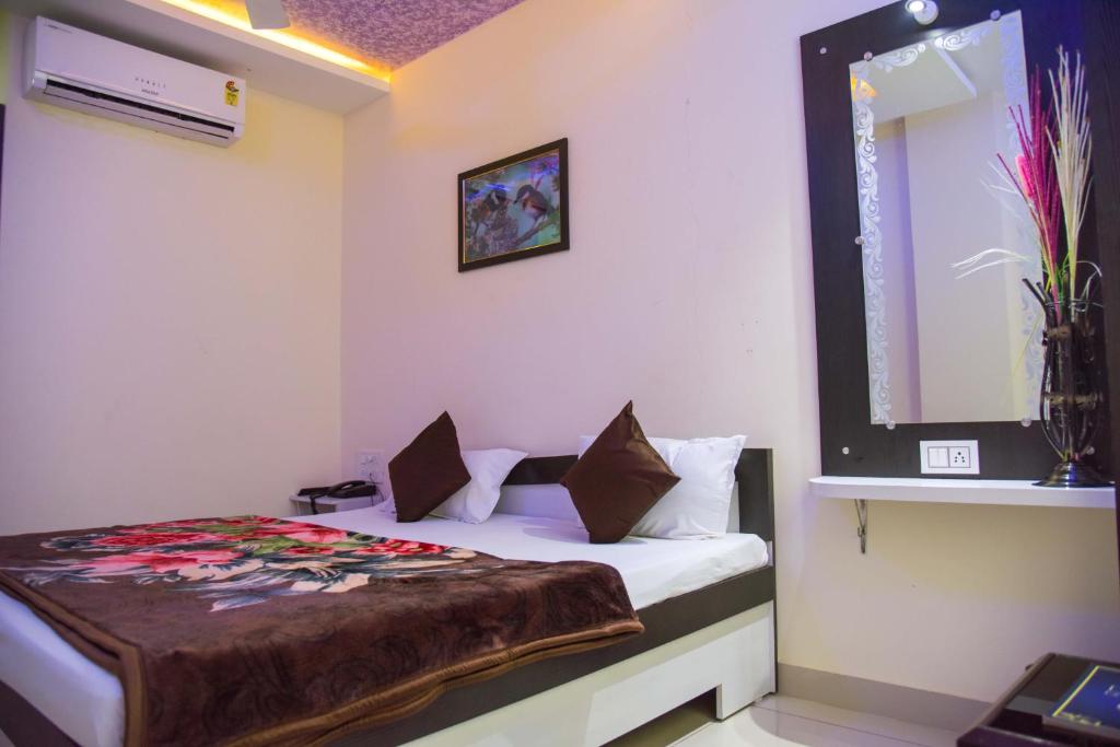 Двухместный (Номер Делюкс), Hotel Tulsi Residency