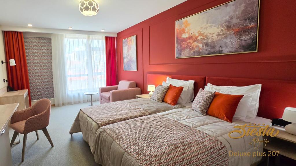 Hotel Siesta Room Type - Deluxe Triple Room
