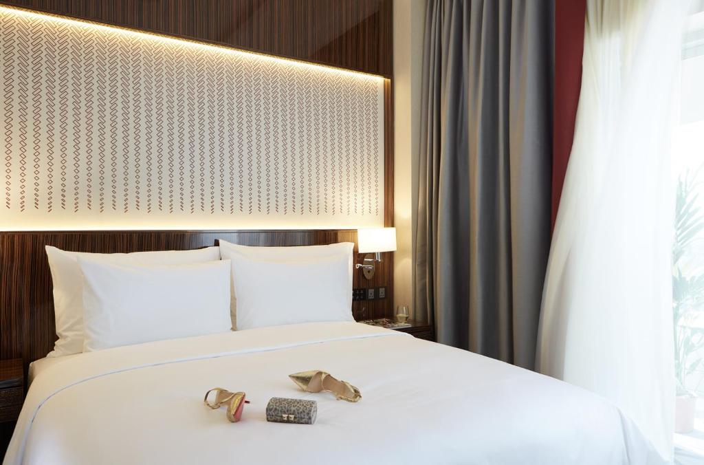 Сьюит (Люкс с 2 спальнями), Отель Dusit D2 Kenz Hotel Dubai