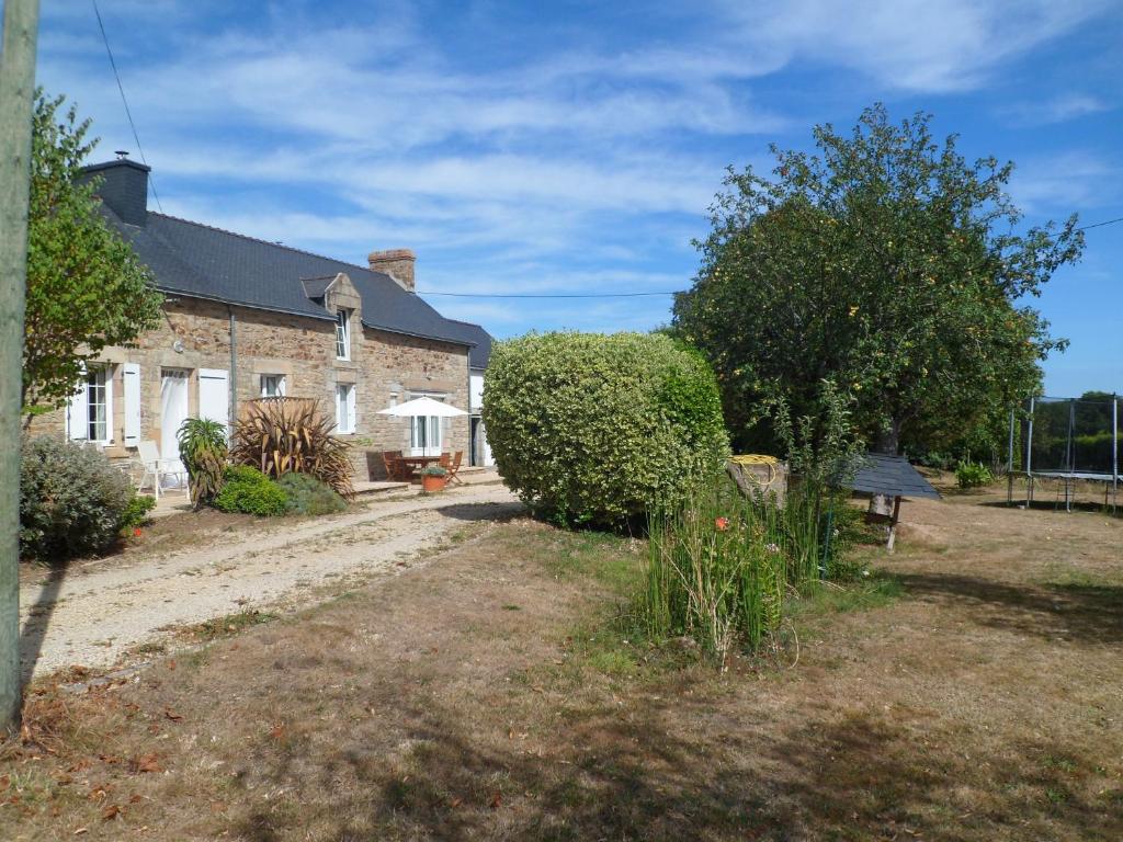 Farmhouse in an amazing private park photo 1