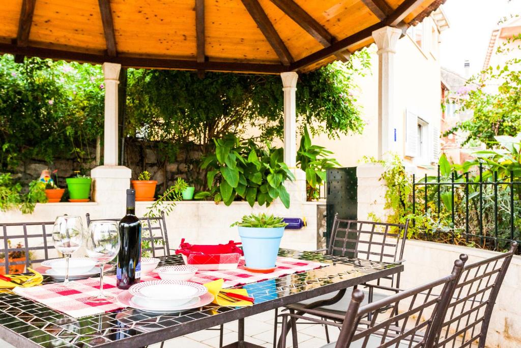 Holiday Home Villa Pindo photo 2