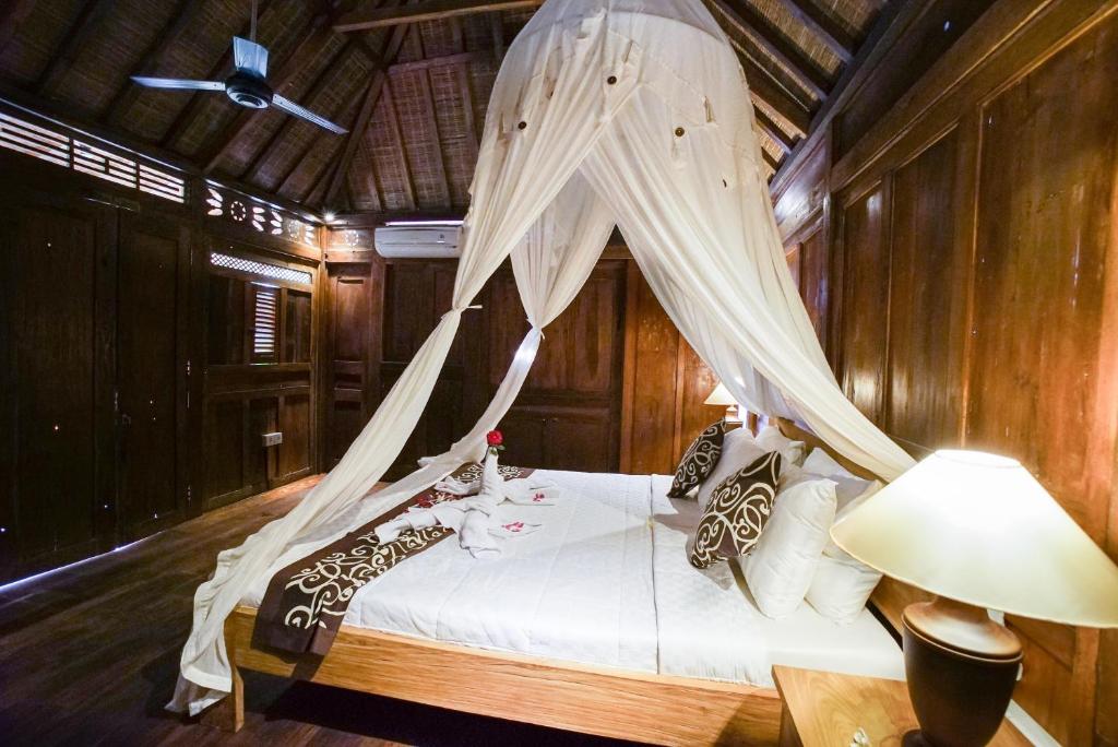 Вилла (Отдельная вилла с 1 спальней, вид на долину), Sandana Ubud Villa