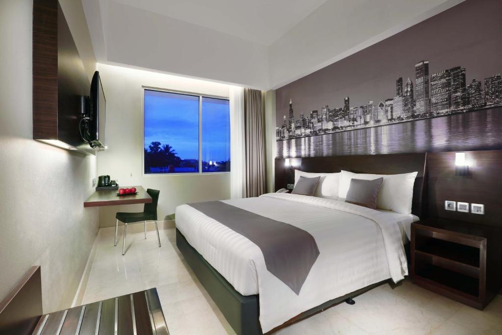 Hotel Neo+ Balikpapan - Tap to explore photos