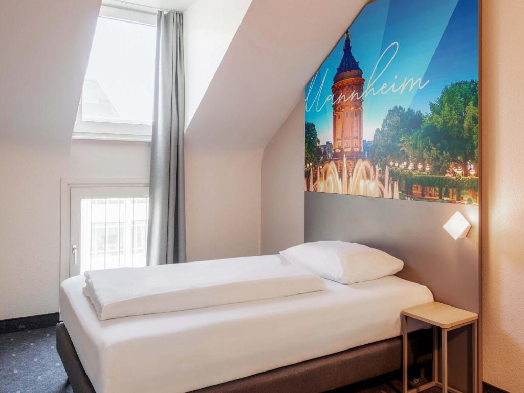 B&B HOTEL Mannheim-City