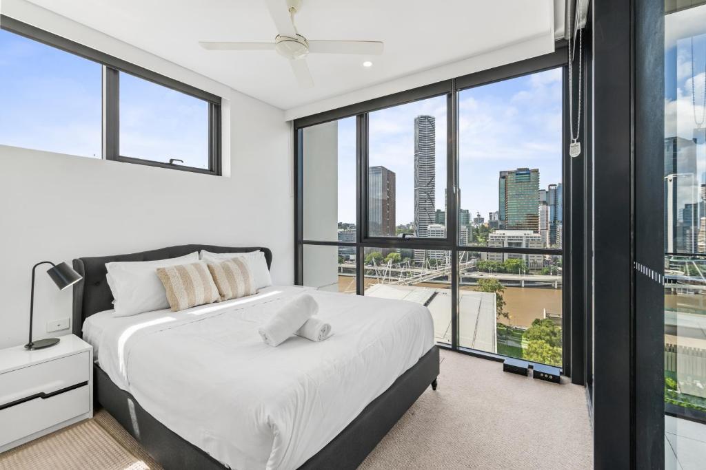 Riverview Haven Prime Spot for NY Fireworks, Brisbane