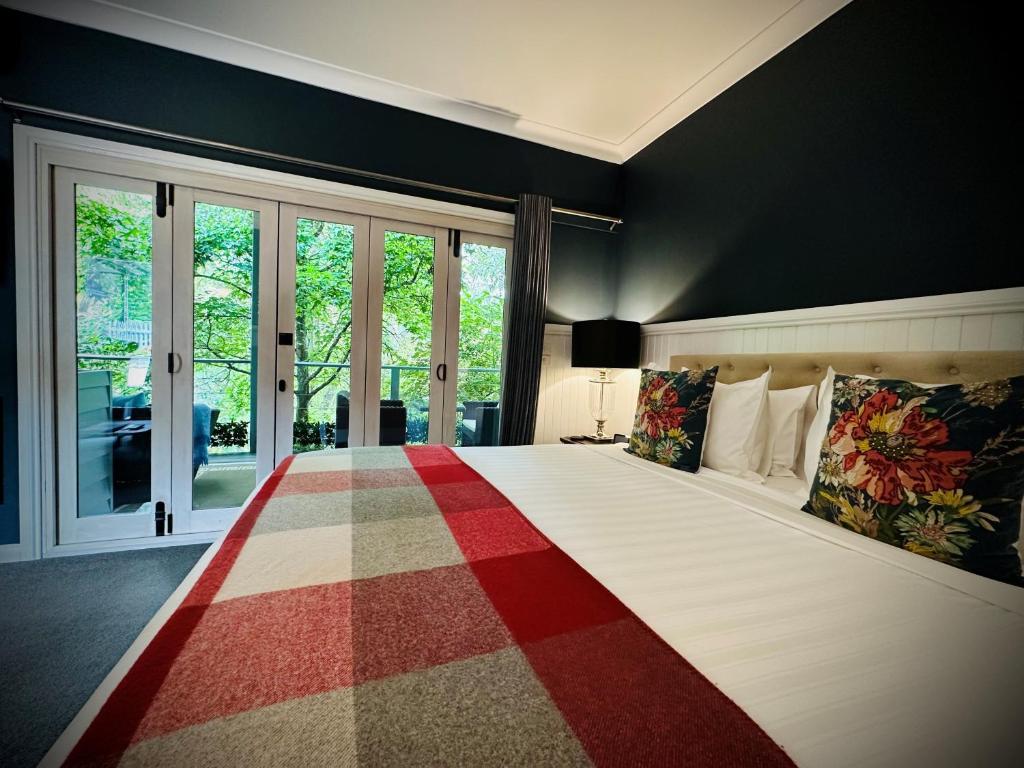 The Dudley Boutique Hotel - Tap to explore photos