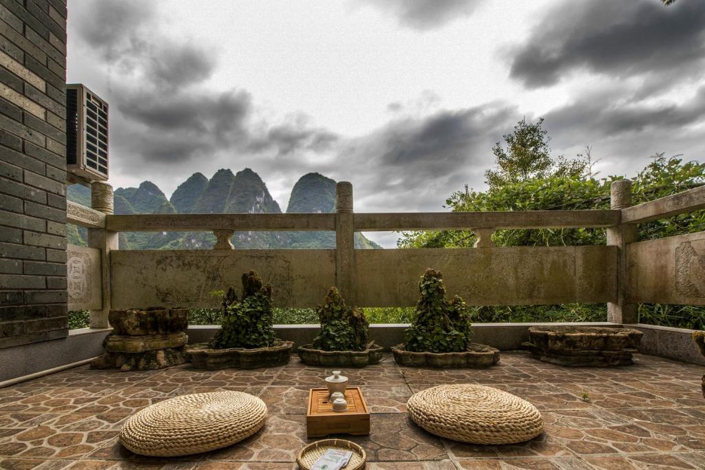 Семейный (Семейный люкс с балконом), Nirvana Organic Farm Inn