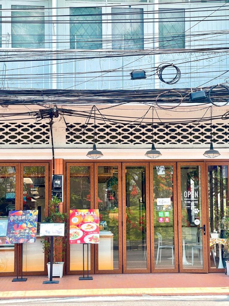 Allrange Home 5 bedroom for 10 guests, Chiang Mai
