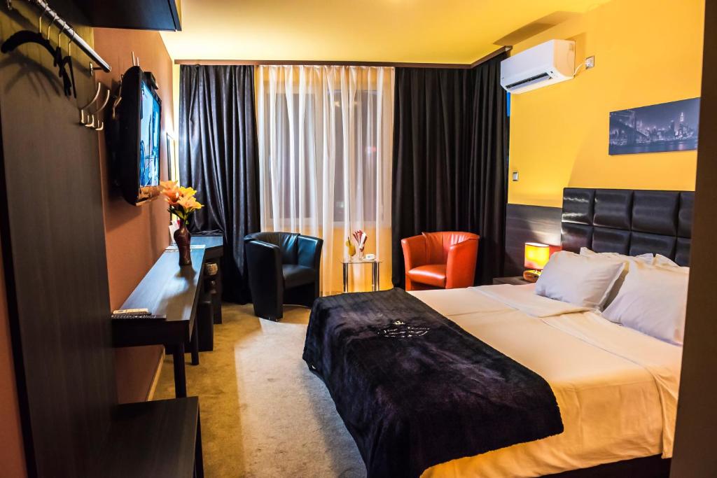 Central Guest Rooms photo 1