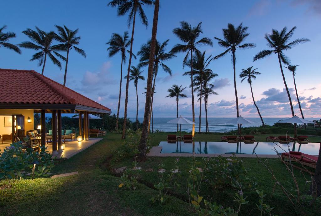 Cape Weligama - Relais and Chateaux - Tap to explore photos