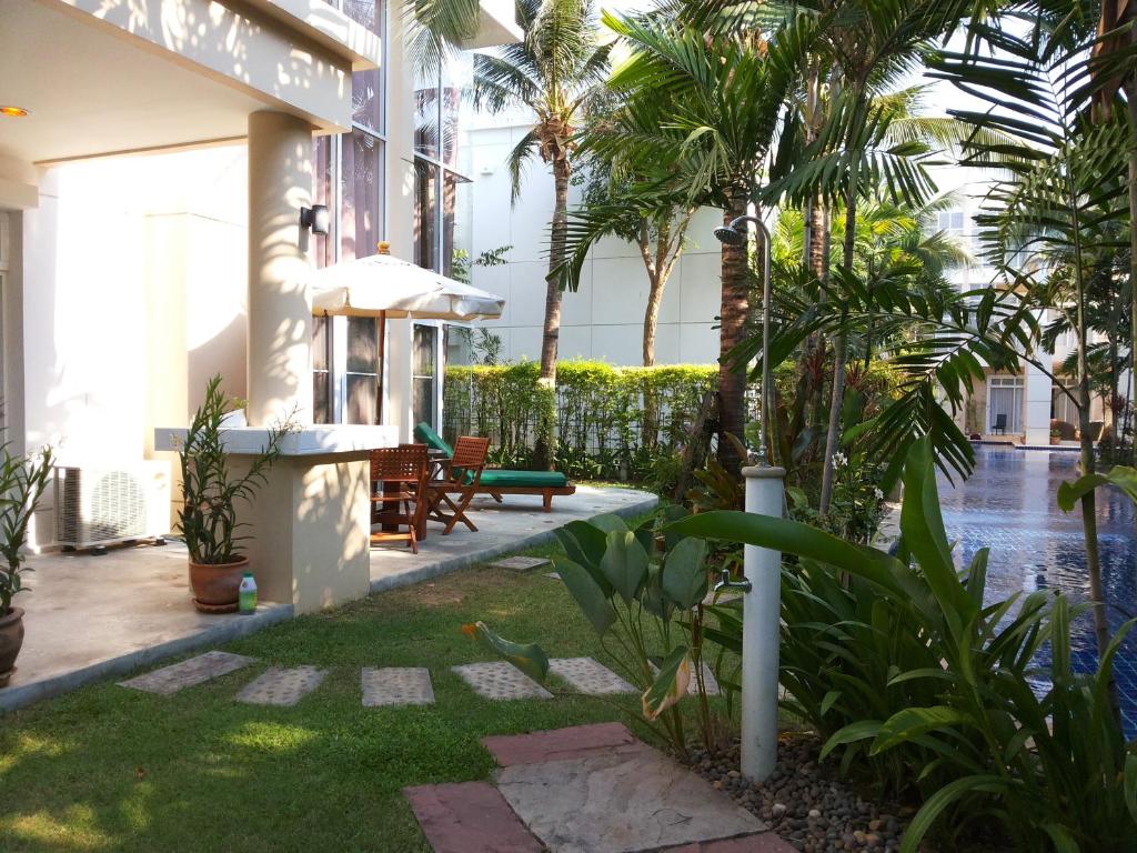 4 BR Pool Villa Hua Hin Blue Lagoon photo 2